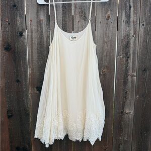 Show Me Your MuMu white bottom lace mini dress size large
